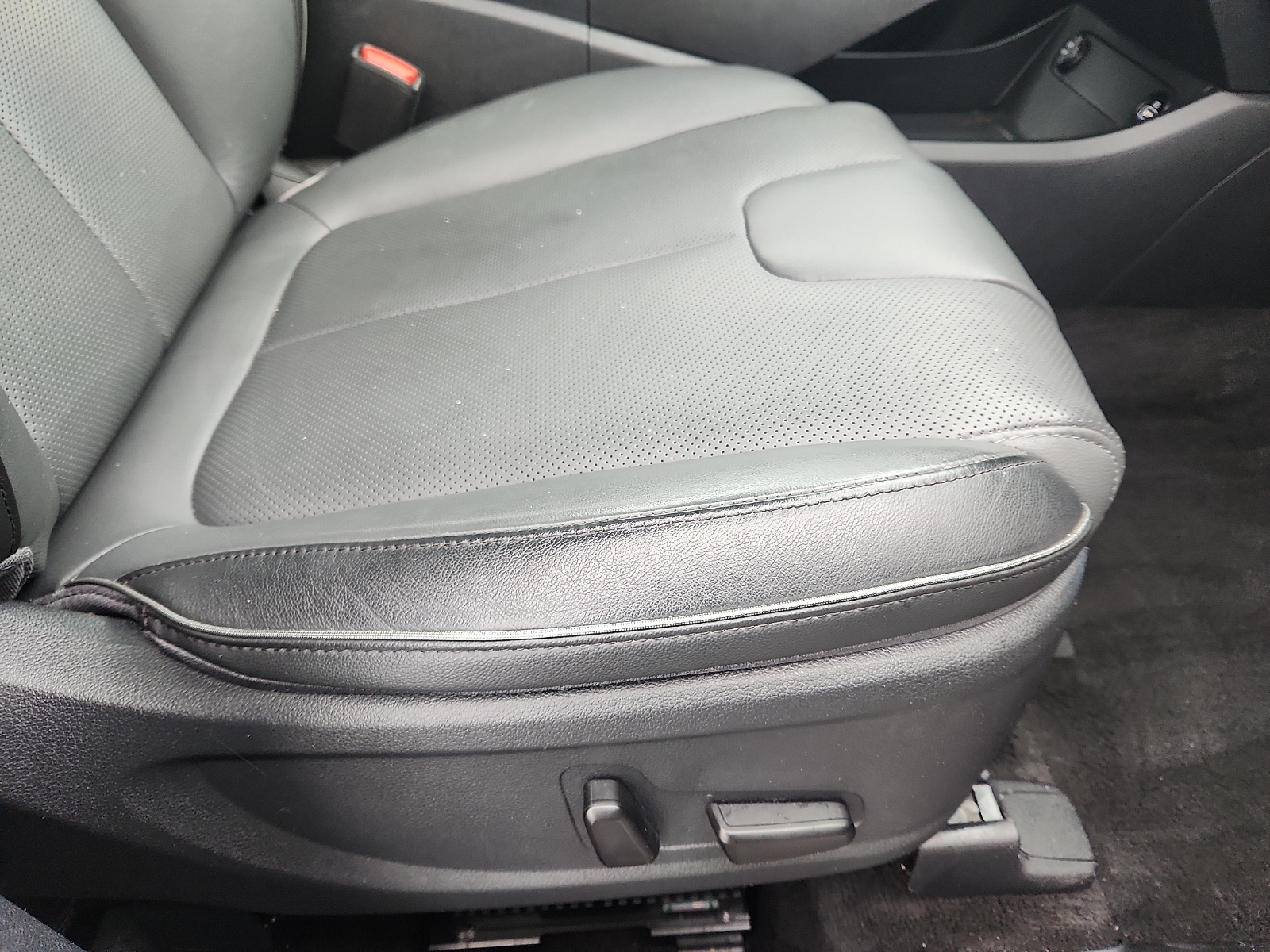 2021 Hyundai Santa Fe Limited - Photo 34