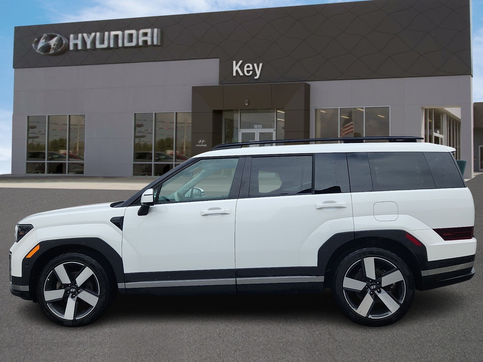 2025 Hyundai Santa Fe Limited - Photo 6