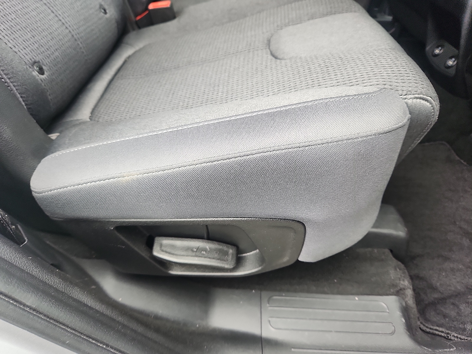 2023 Hyundai Santa Fe SE - Photo 30
