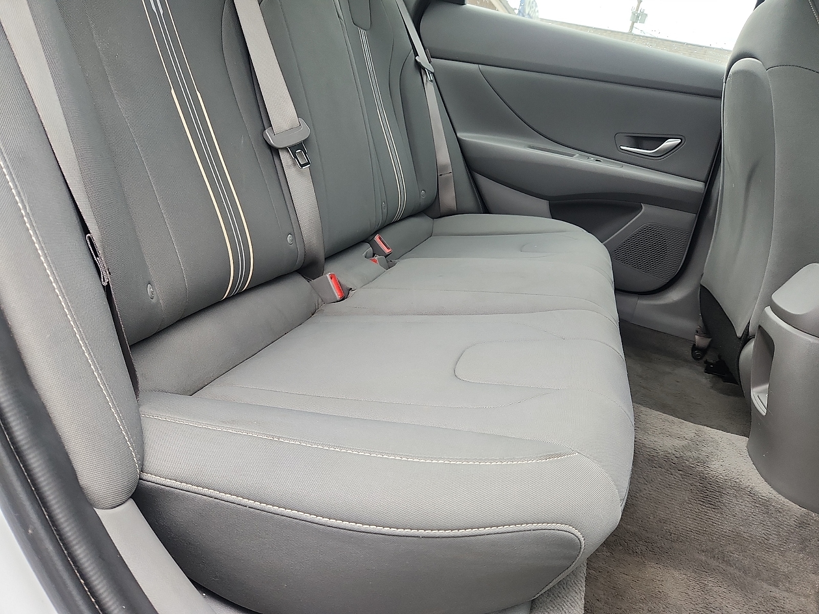 2024 Hyundai Elantra SEL - Photo 30