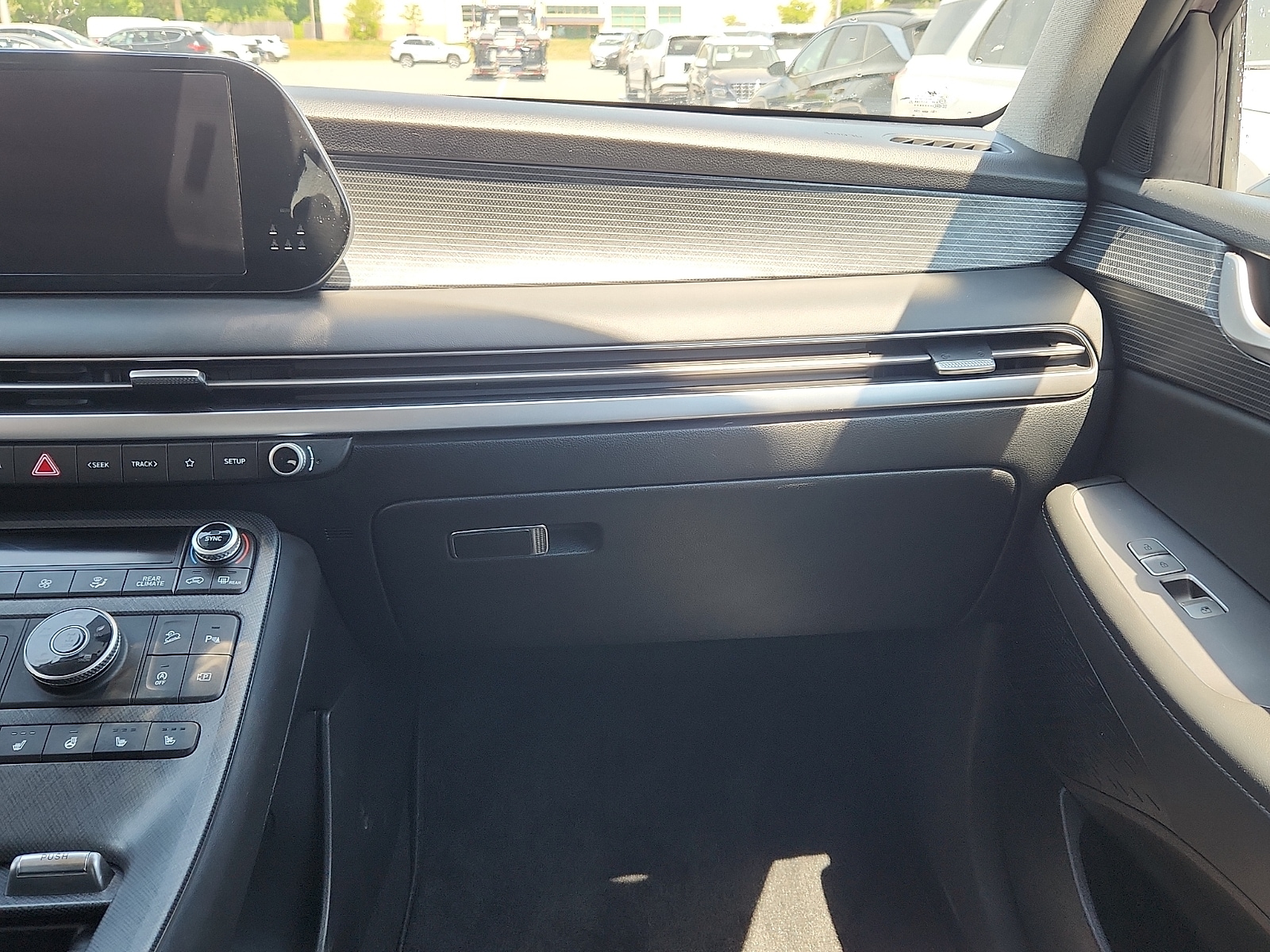 2023 Hyundai Palisade Limited - Photo 11