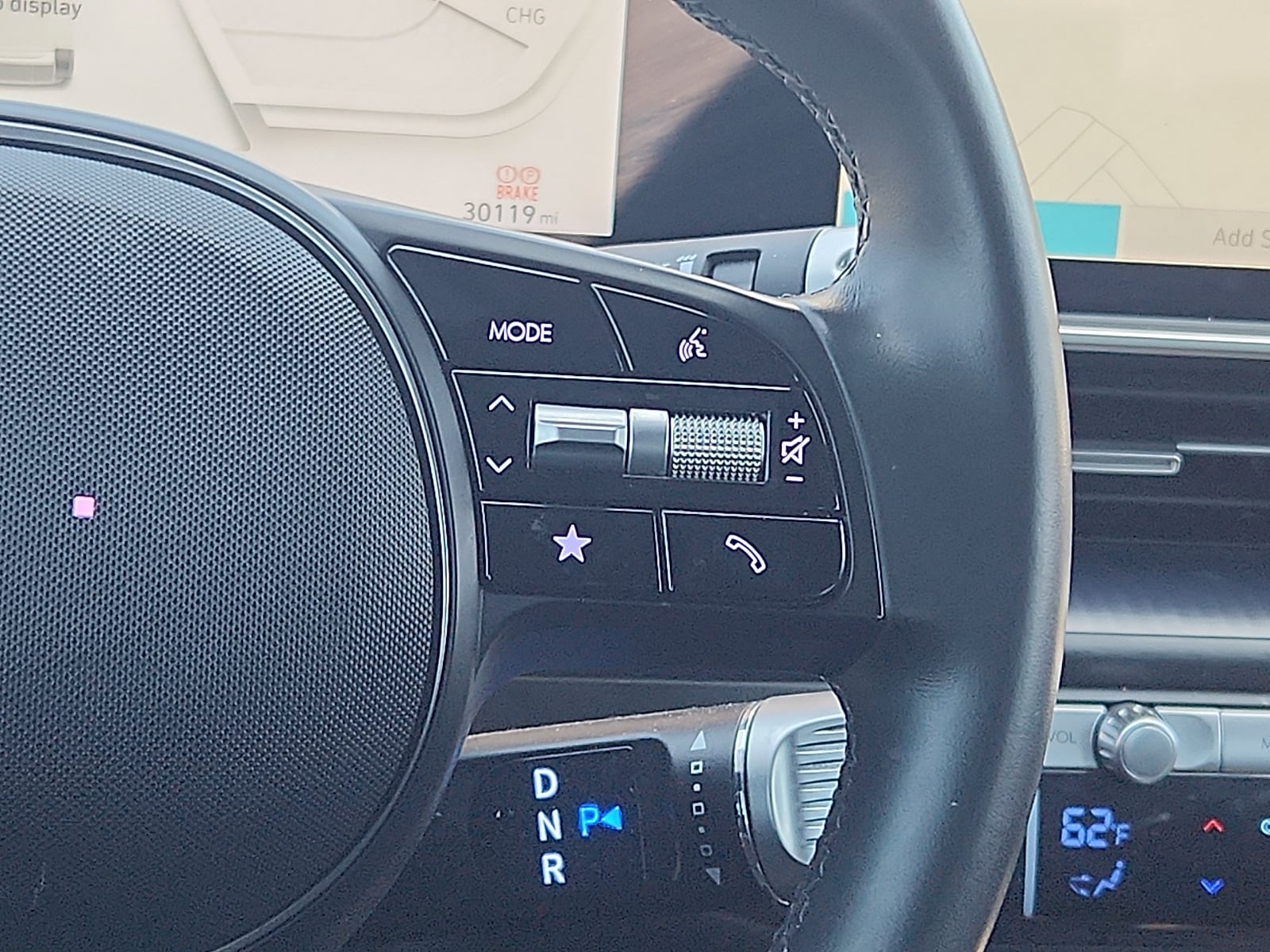 2025 Hyundai IONIQ 6 SE - Photo 15