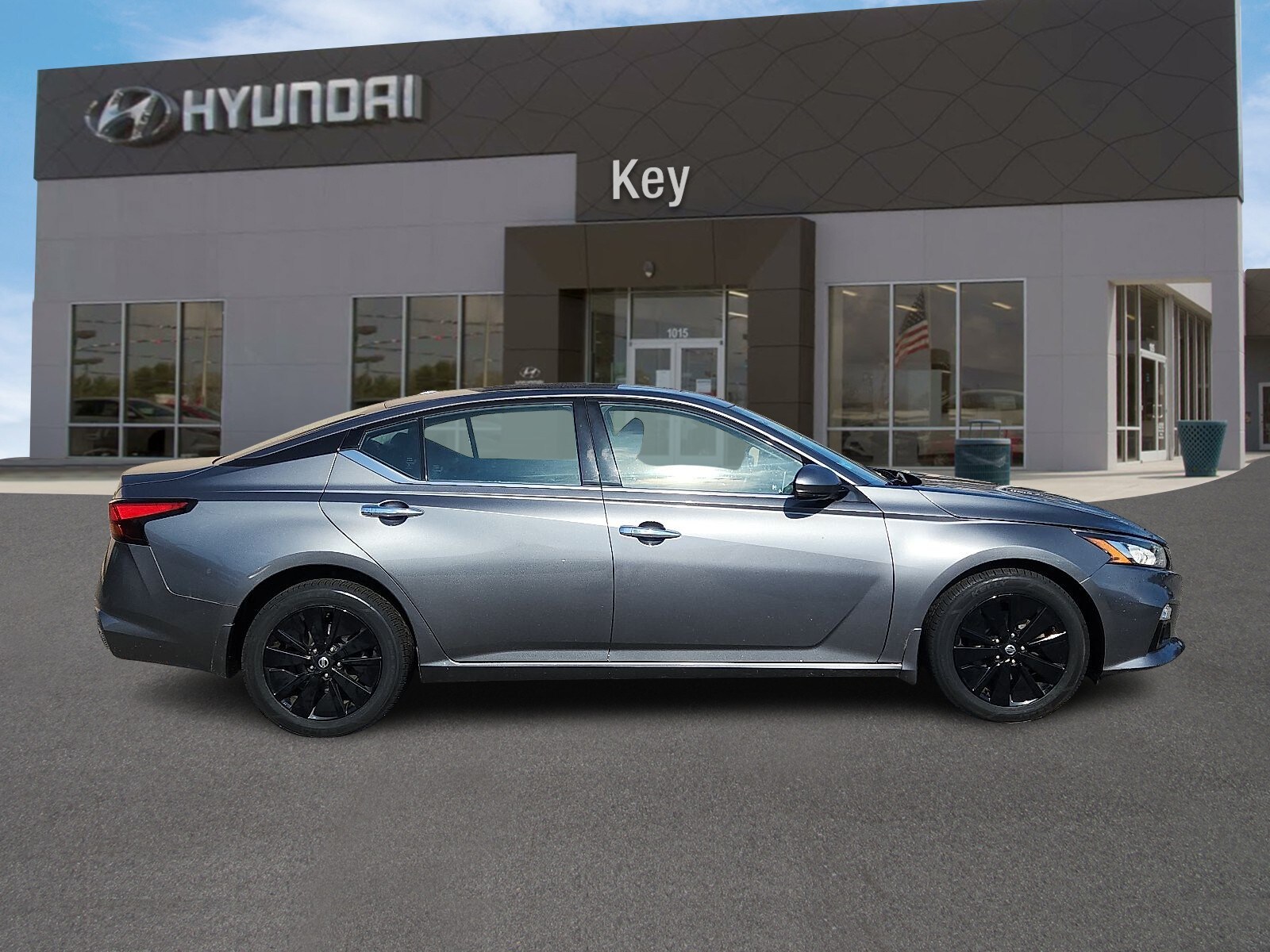 2020 Nissan Altima 2.5 SV photo 2
