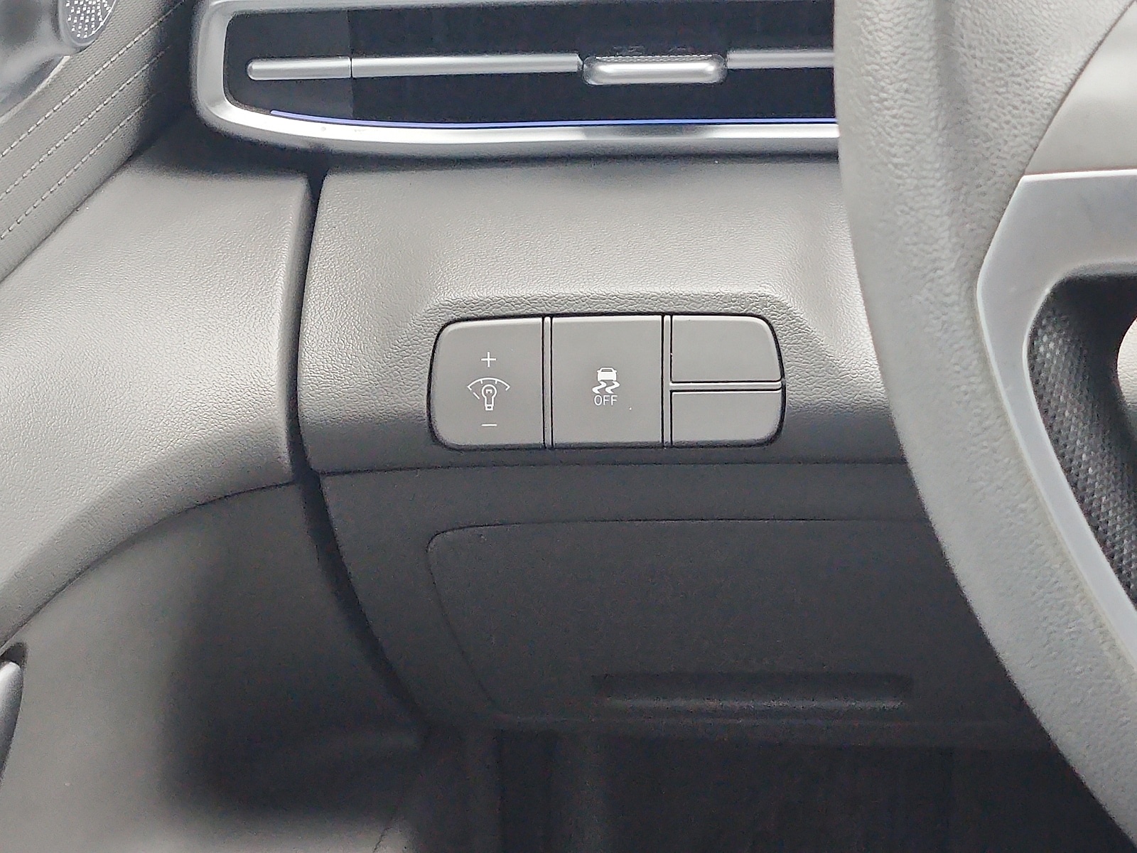 2024 Hyundai Elantra SEL - Photo 13