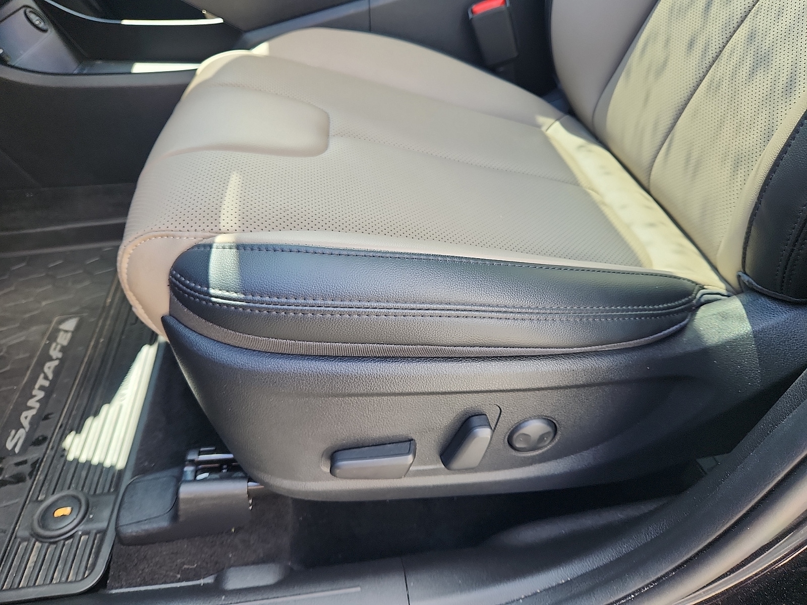 2023 Hyundai Santa Fe SEL - Photo 24