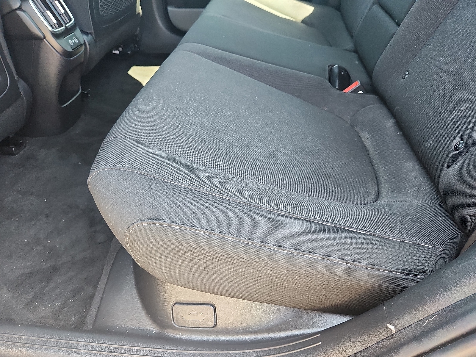 2025 Hyundai IONIQ 6 SE - Photo 25