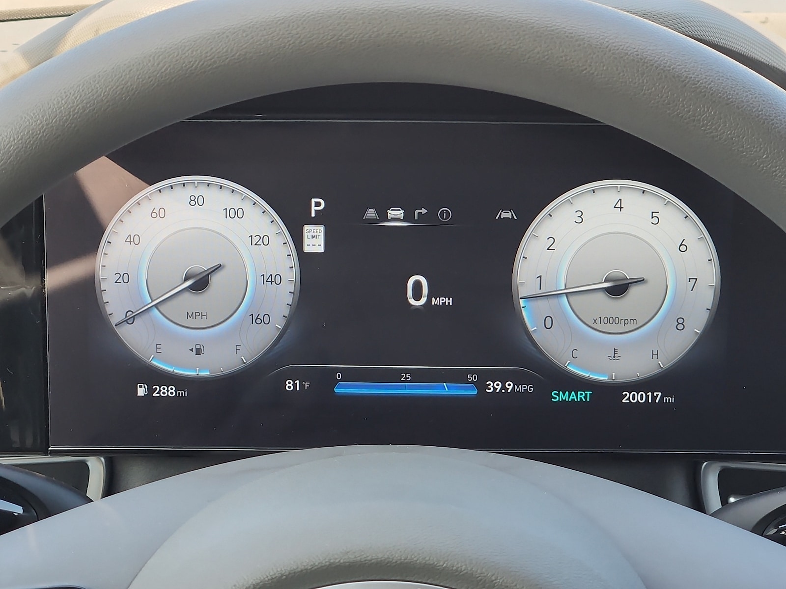 2024 Hyundai Elantra SEL - Photo 14