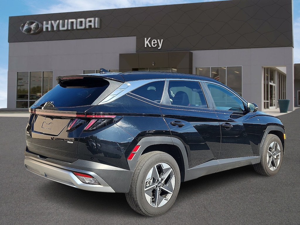 Certified 2025 Hyundai Tucson SEL Convenience SUV