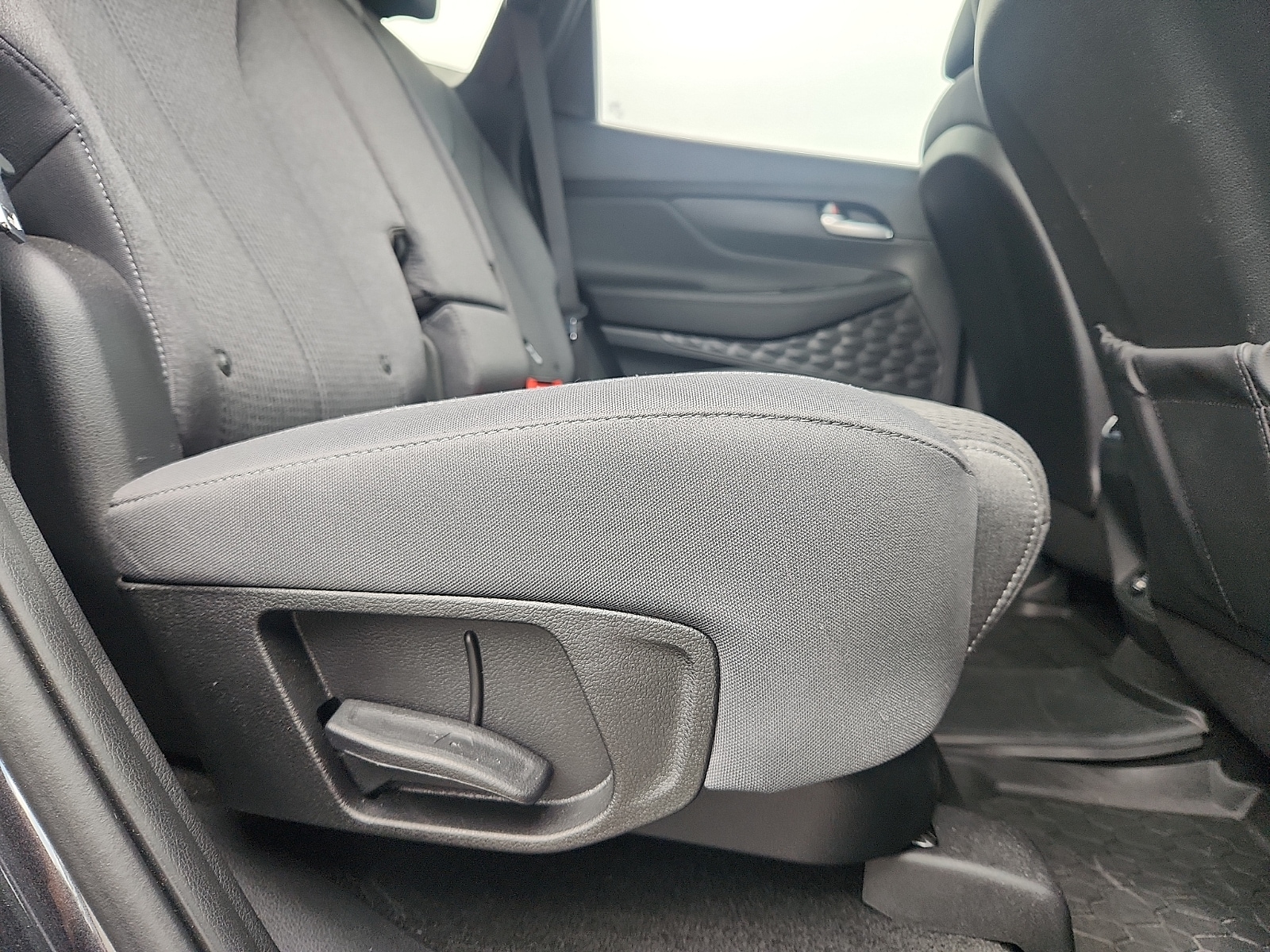 2023 Hyundai Santa Fe SE - Photo 30