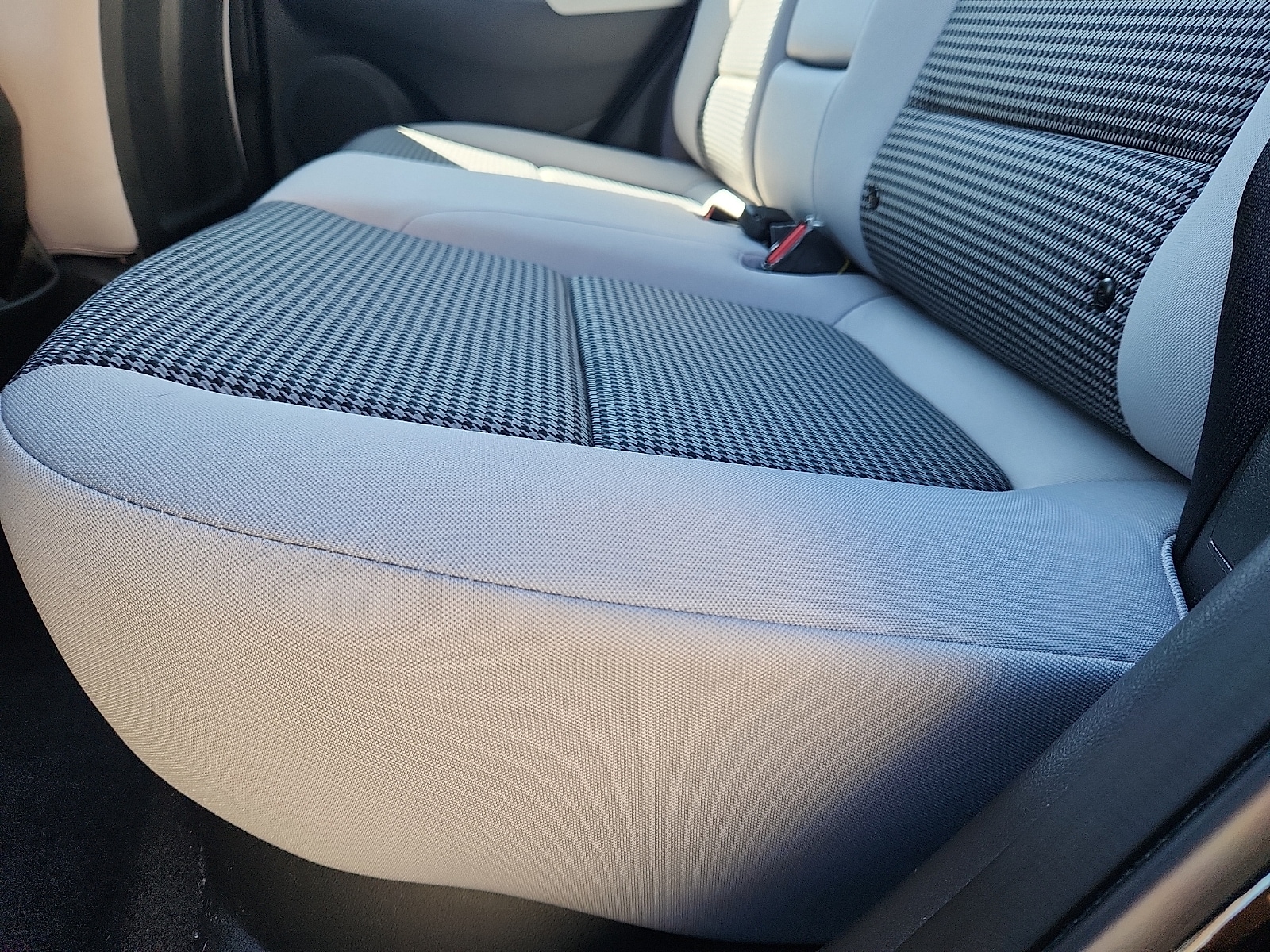 2023 Hyundai Kona SE - Photo 26