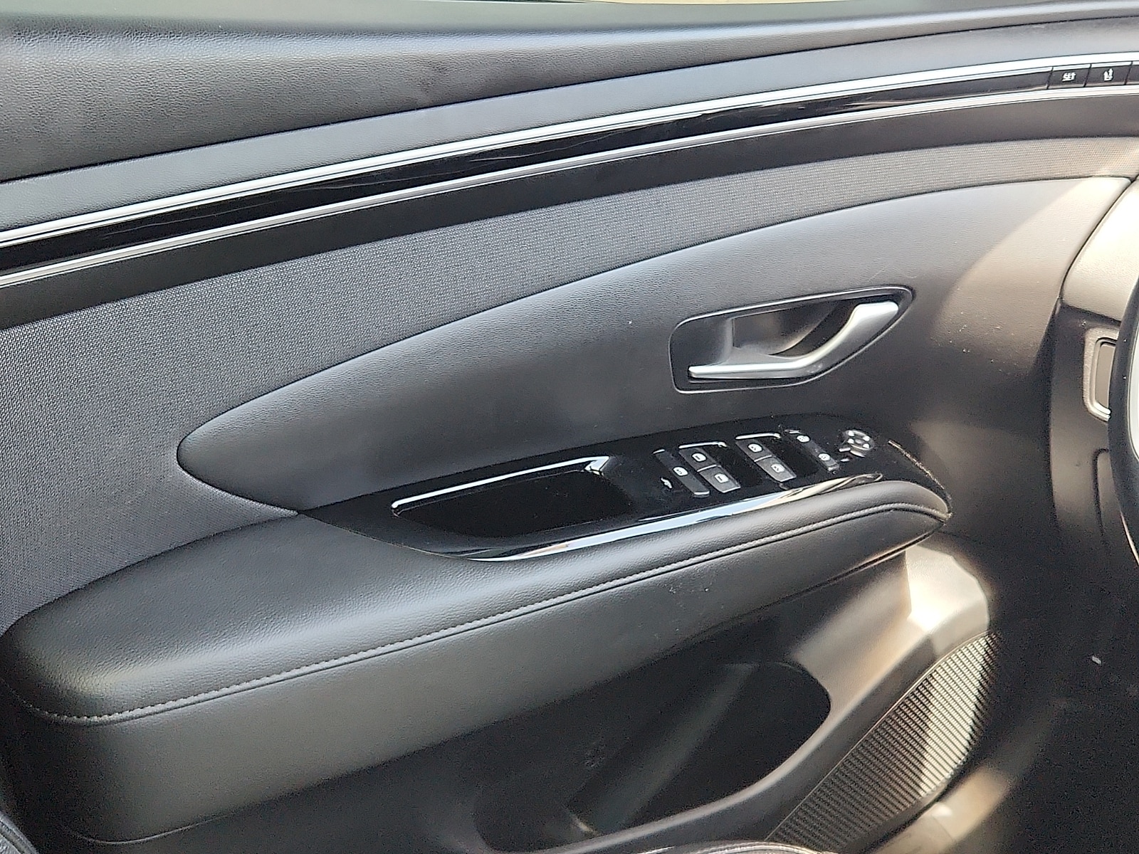 2023 Hyundai Tucson Limited - Photo 12