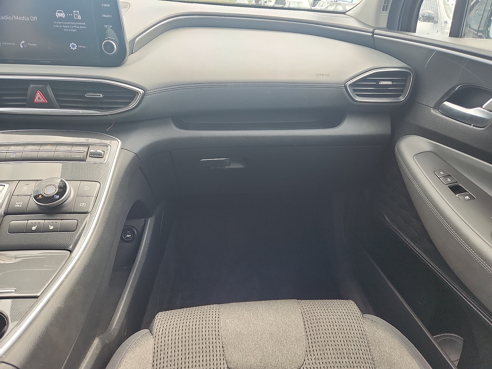 2022 Hyundai Santa Fe SEL - Photo 11
