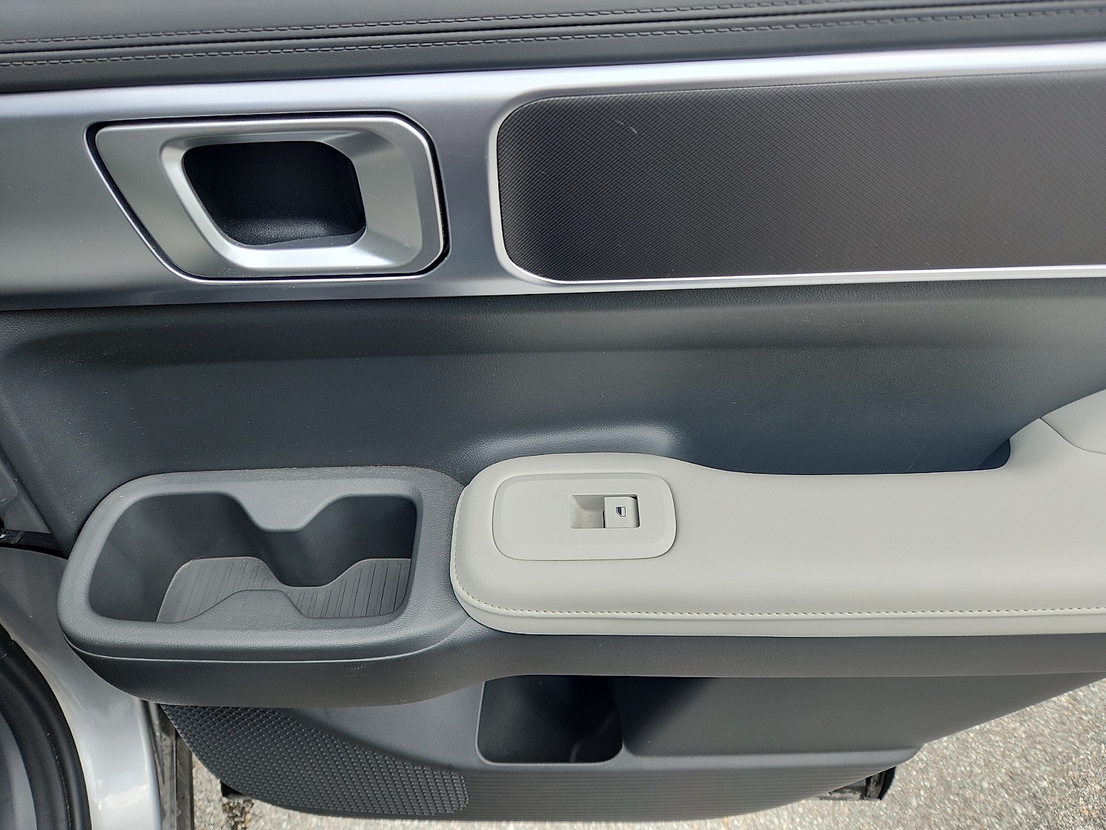 2025 Hyundai Santa Fe SEL - Photo 31