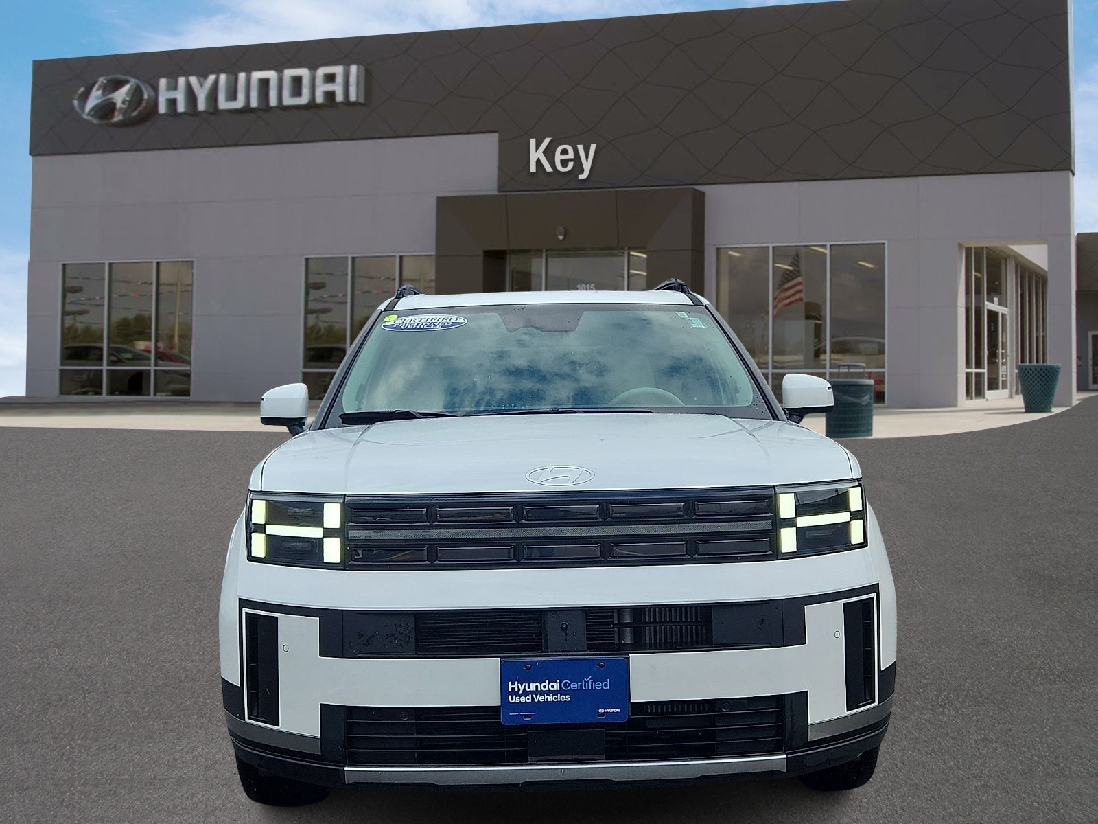 2025 Hyundai Santa Fe Limited - Photo 8