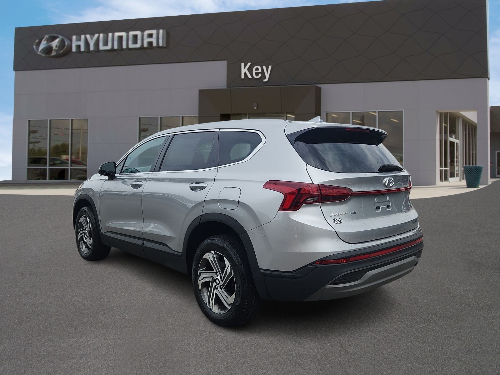 2023 Hyundai Santa Fe SE - Photo 5