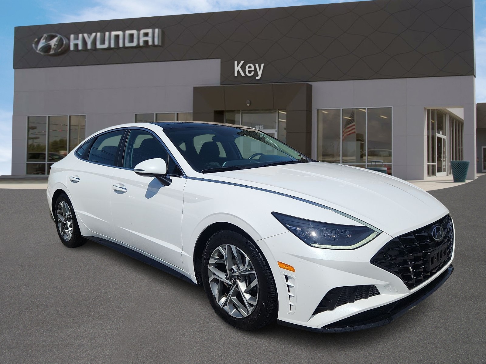 2023 Hyundai Sonata SEL's photo