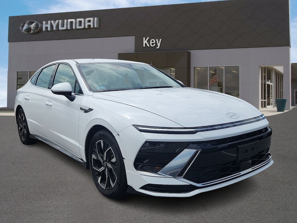Certified 2025 Hyundai Sonata SEL Sedan