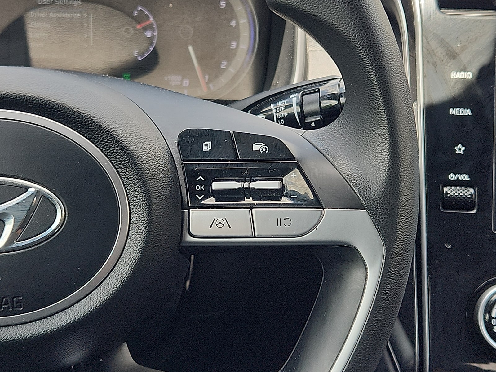 2022 Hyundai Santa Cruz SEL - Photo 16