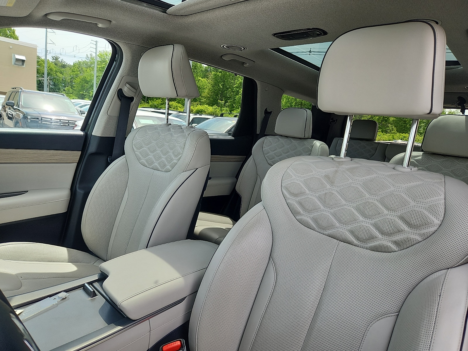 2022 Hyundai Palisade Limited - Photo 23