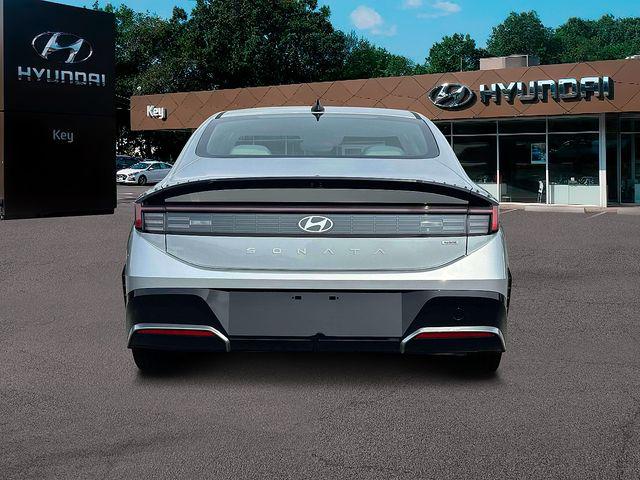 2025 Hyundai Sonata Hybrid Limited - Photo 7