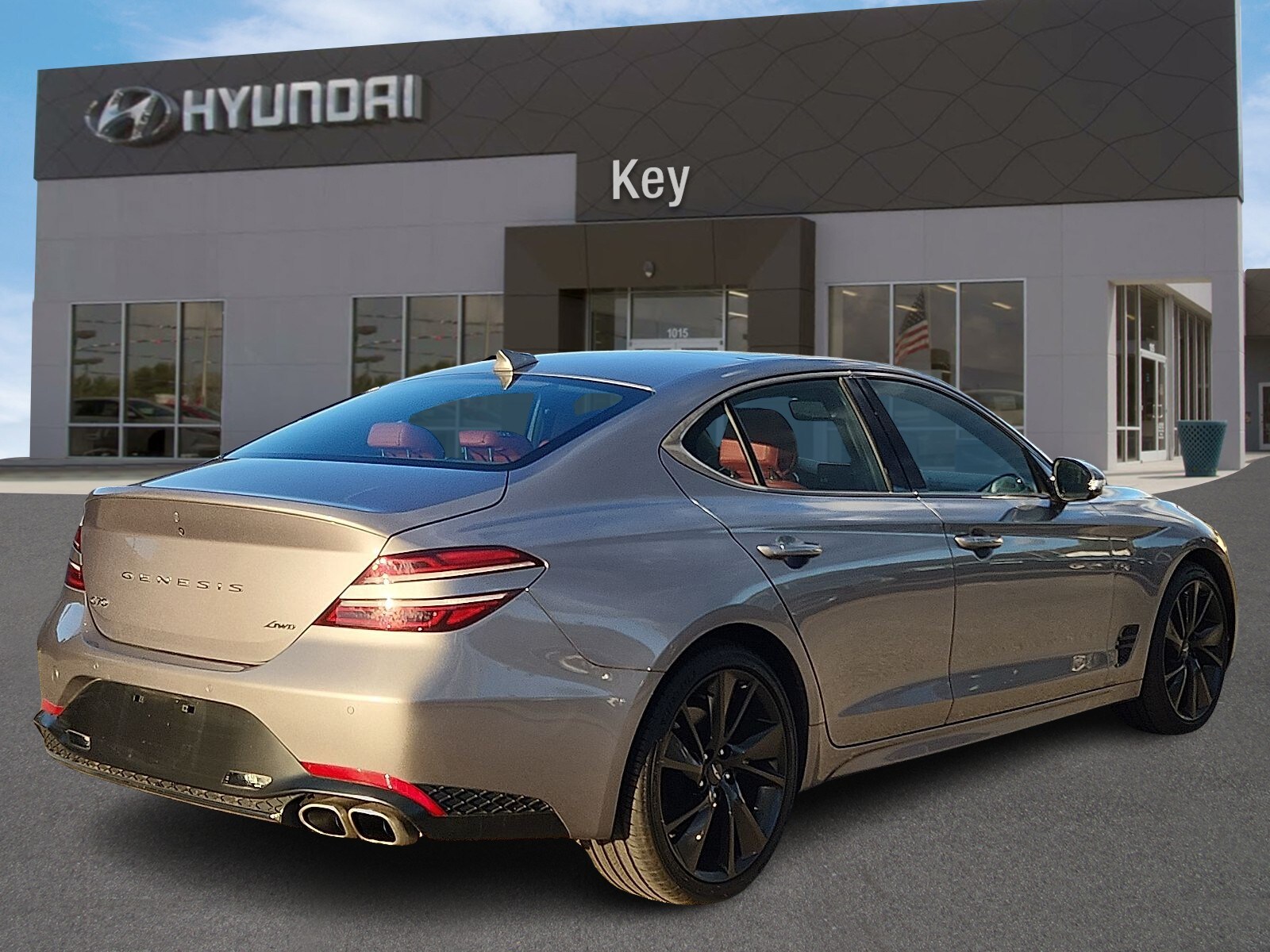 2023 Genesis G70 2.0T Sport Prestige photo 3