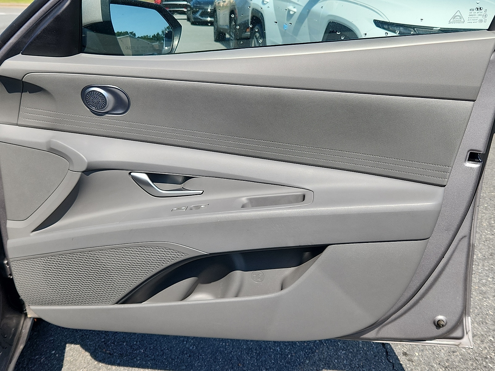 2024 Hyundai Elantra SEL - Photo 34