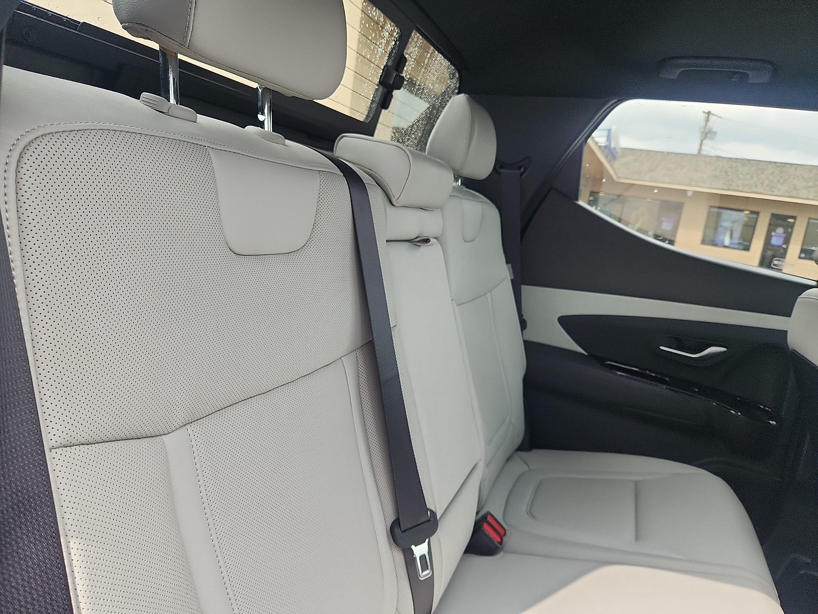 2025 Hyundai Santa Cruz Limited - Photo 28