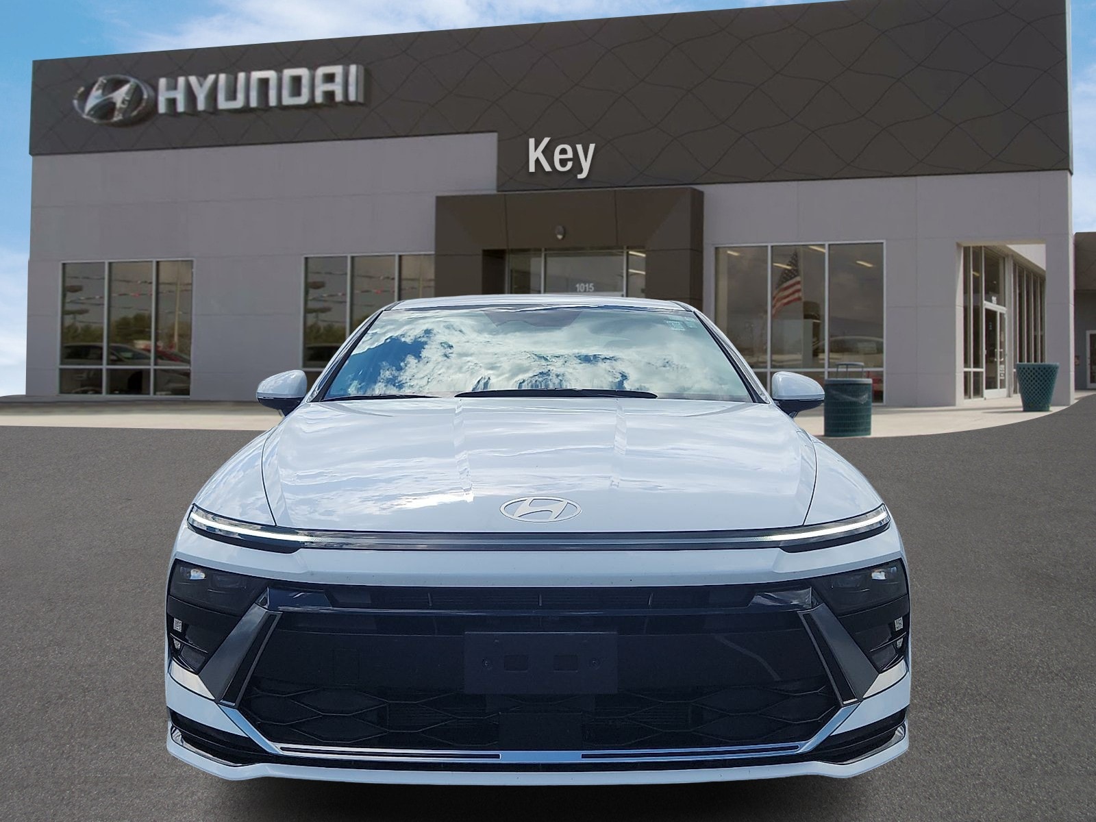 2025 Hyundai Sonata Hybrid SEL - Photo 8