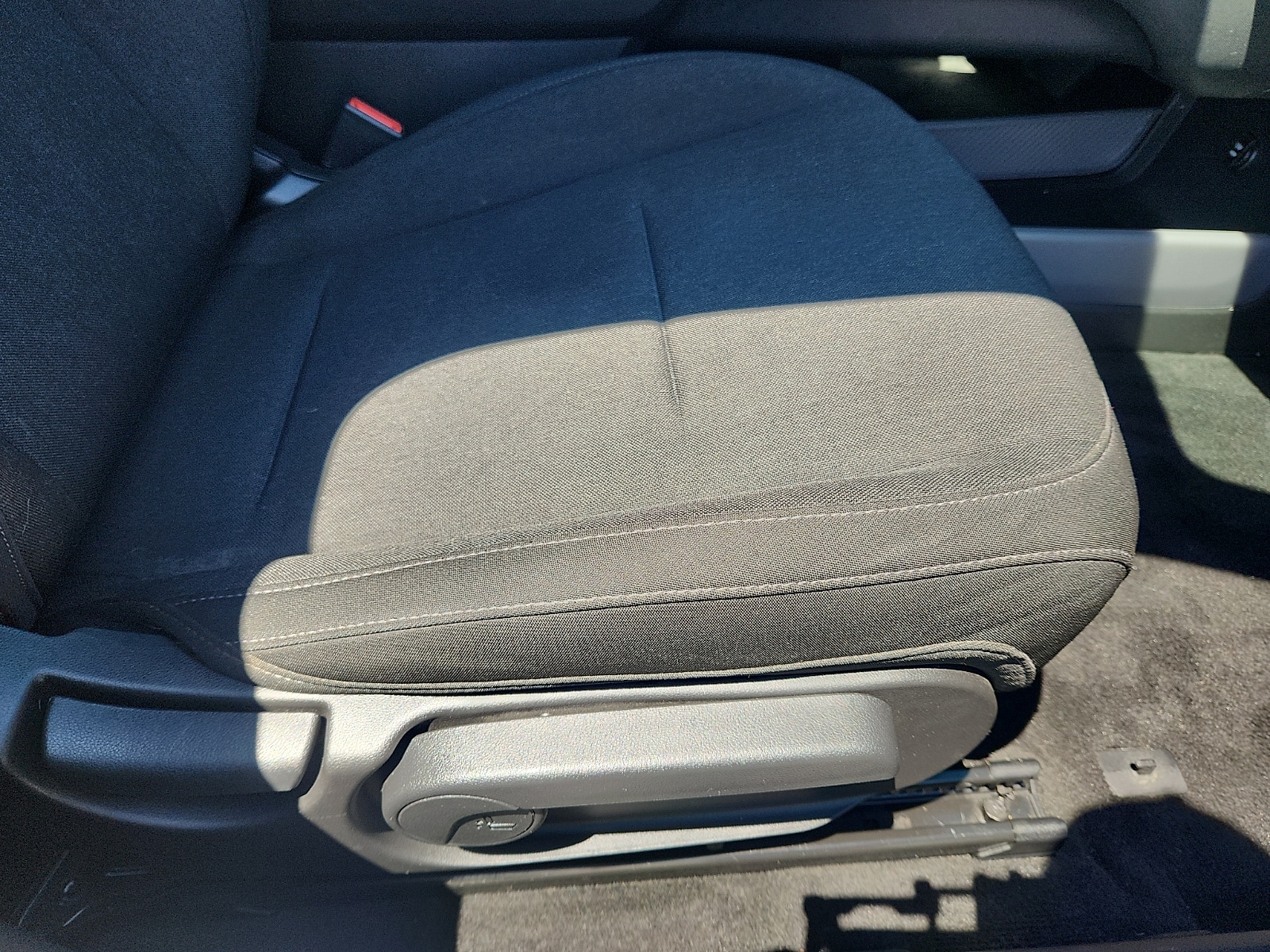 2025 Hyundai IONIQ 6 SE - Photo 32