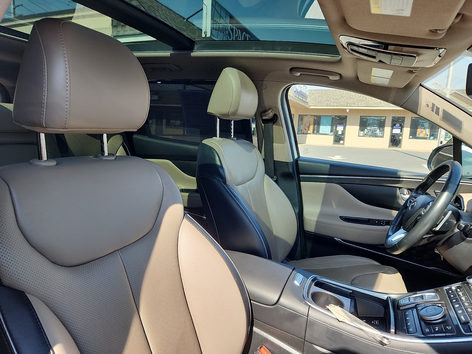 2022 Hyundai Santa Fe Limited - Photo 33