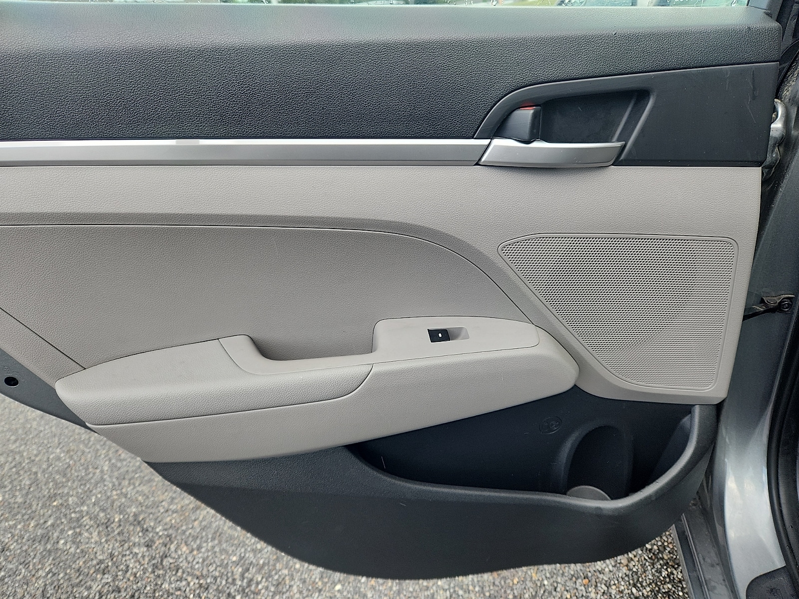 2019 Hyundai Elantra SE - Photo 27