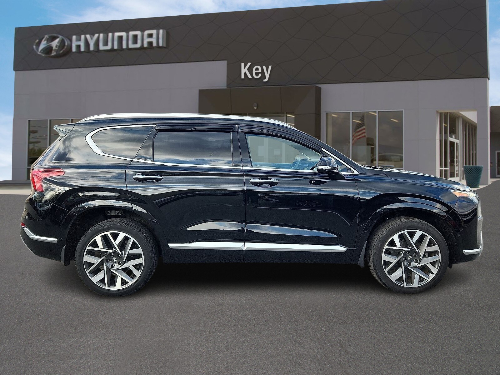 2023 Hyundai Santa Fe Calligraphy photo 2