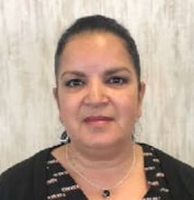 Staff member Nancy Vega from ID_cc7697ba6689