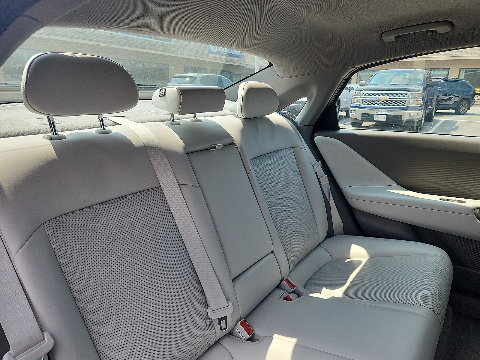 2023 Hyundai IONIQ 6 SEL - Photo 29
