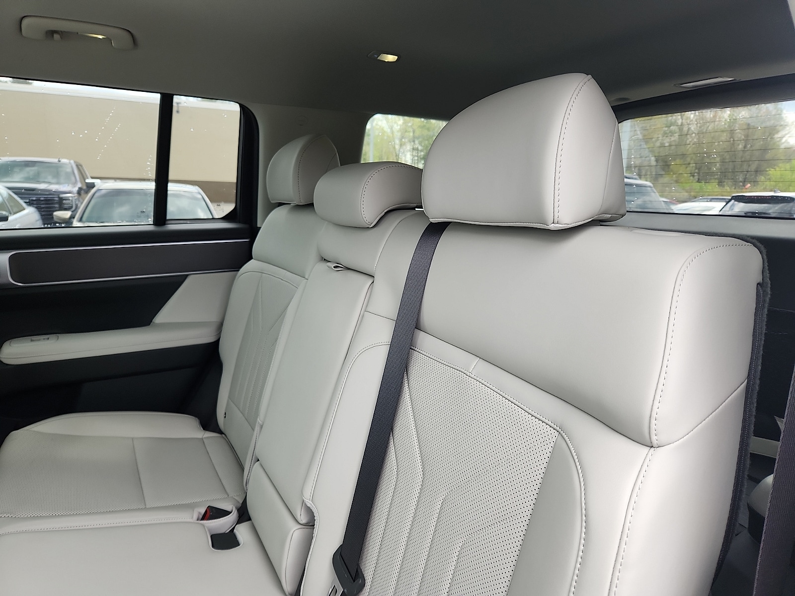 2025 Hyundai Santa Fe SEL - Photo 25