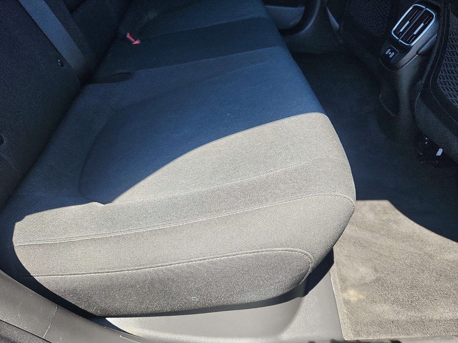 2025 Hyundai IONIQ 6 SE - Photo 29