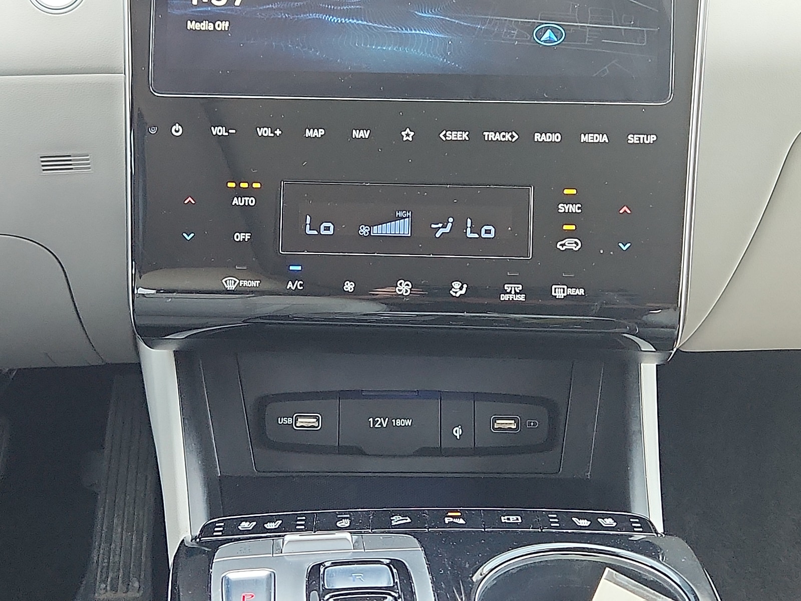 2024 Hyundai Tucson Limited - Photo 18