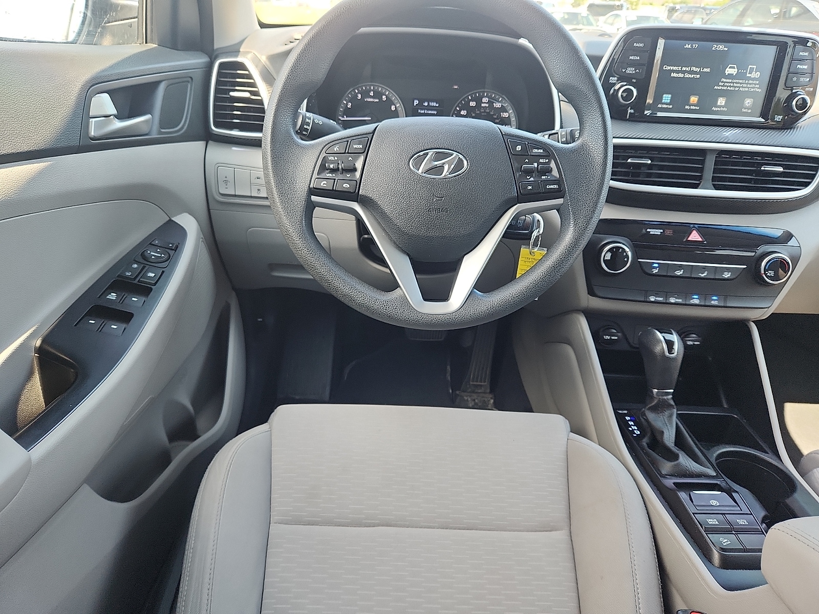 2019 Hyundai Tucson SE - Photo 10