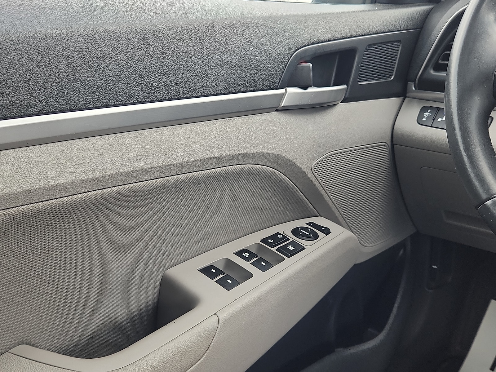 2019 Hyundai Elantra Value Edition - Photo 12
