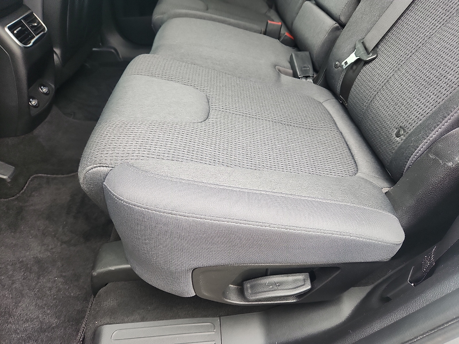 2023 Hyundai Santa Fe SE - Photo 26