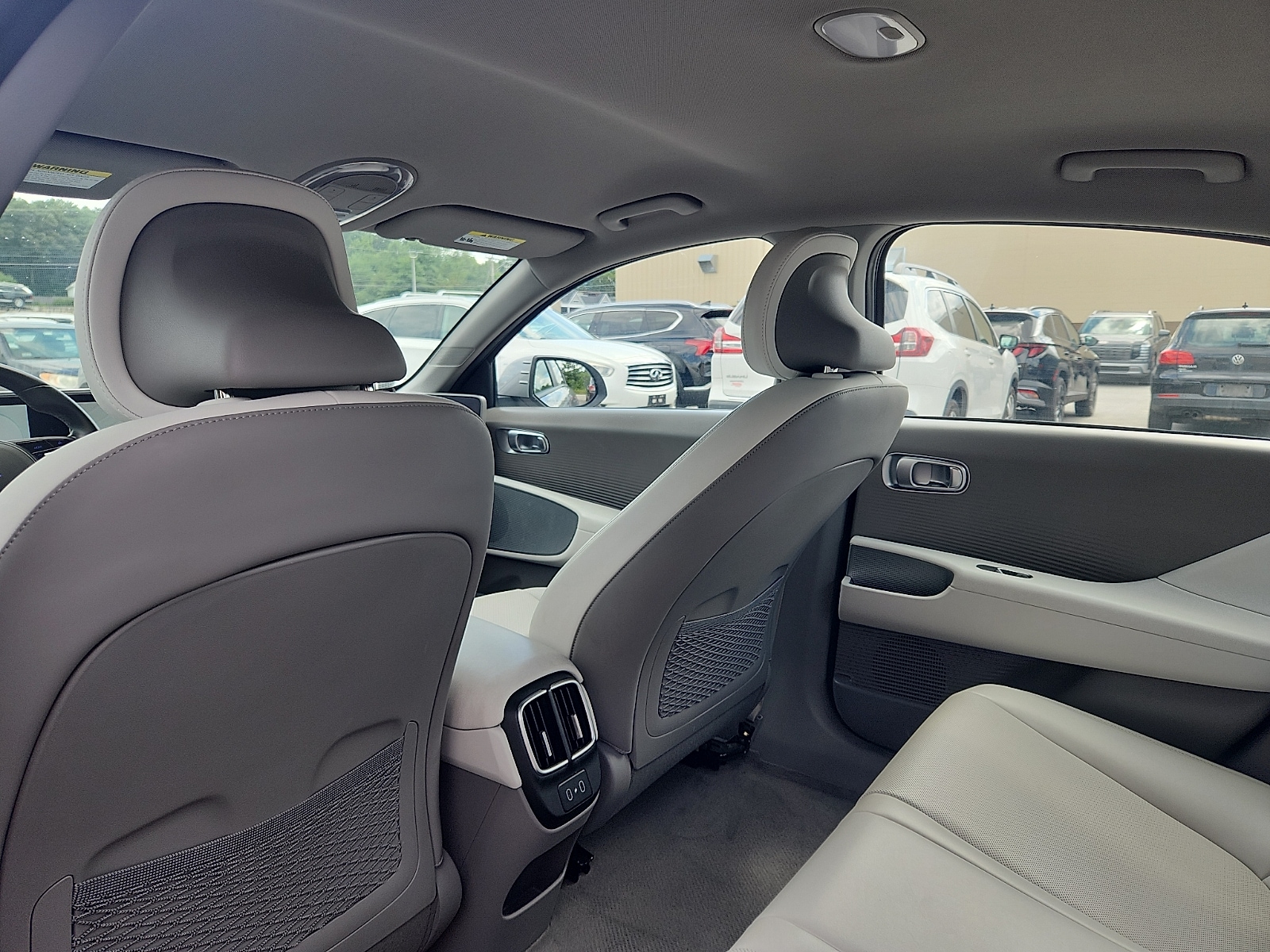 2024 Hyundai IONIQ 6 SEL - Photo 24