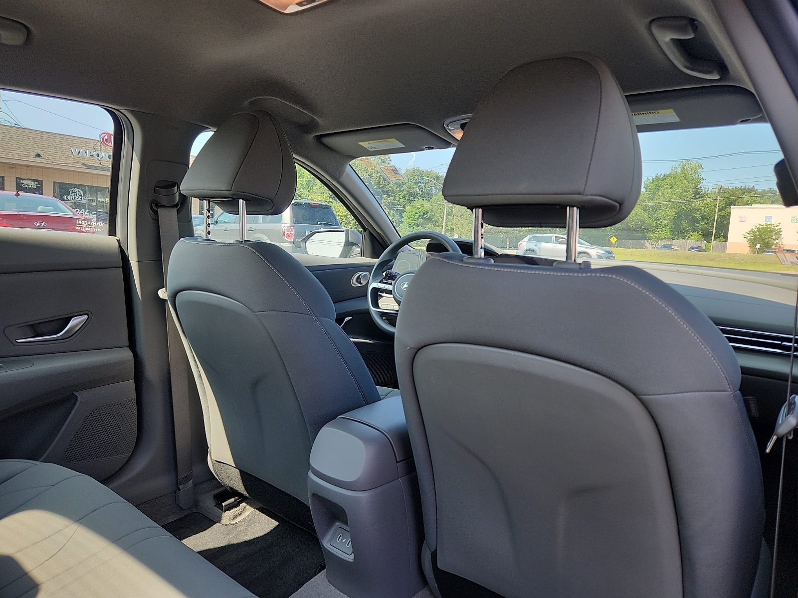 2024 Hyundai Elantra SEL - Photo 28