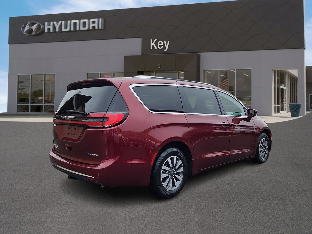 Used 2021 Chrysler Pacifica Hybrid Touring L Van Passenger Van