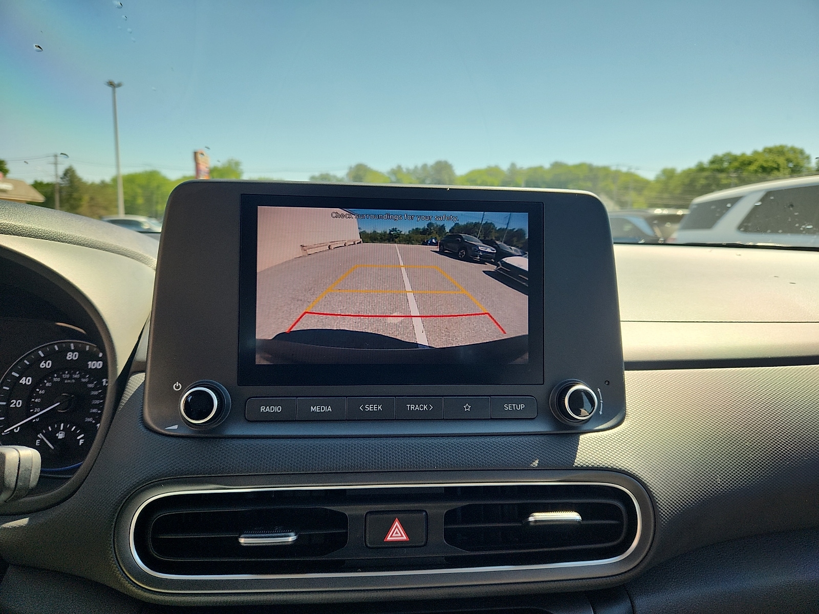 2023 Hyundai Kona SE - Photo 21