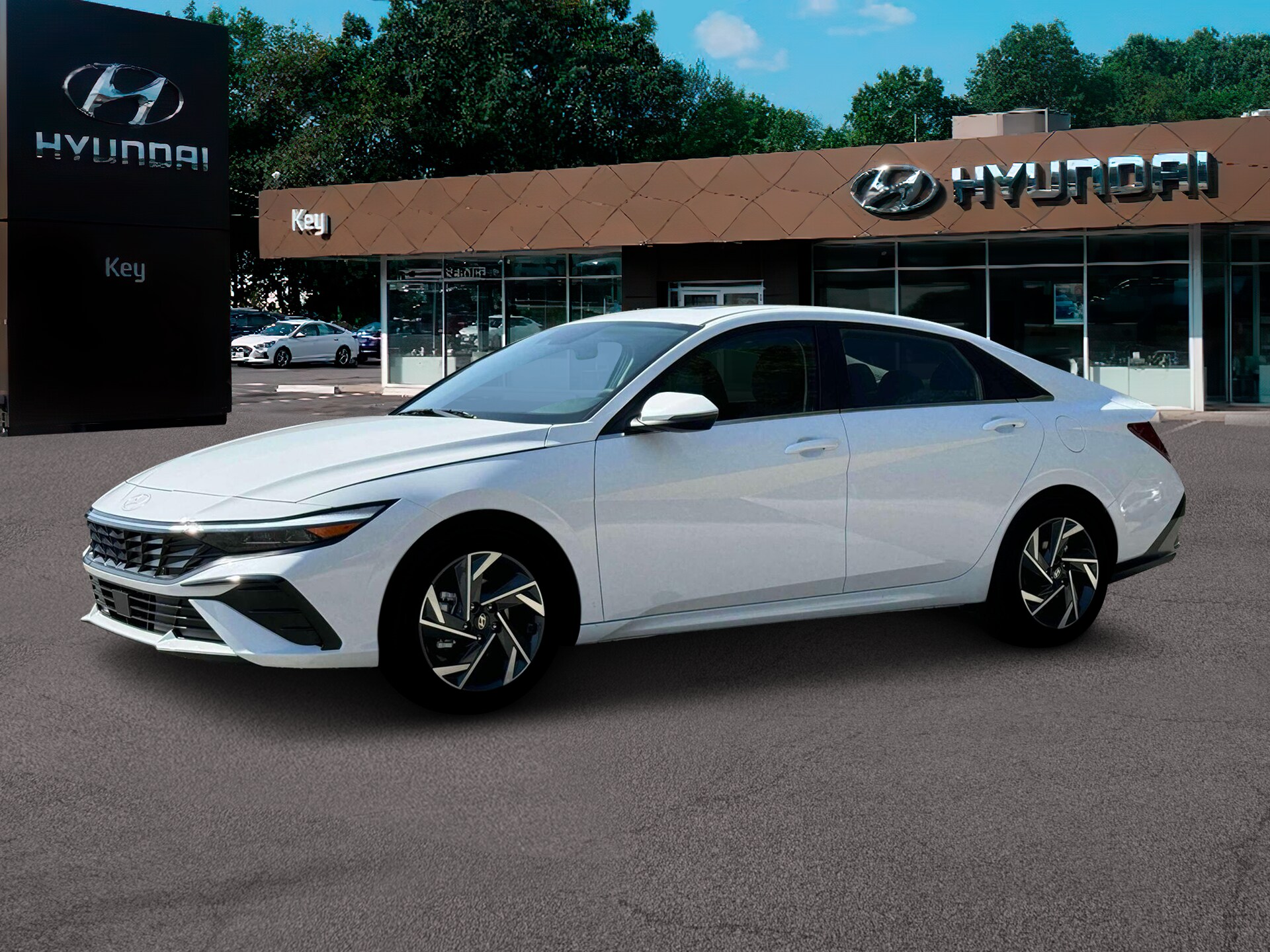 2025 Hyundai Elantra Hybrid Limited photo 2