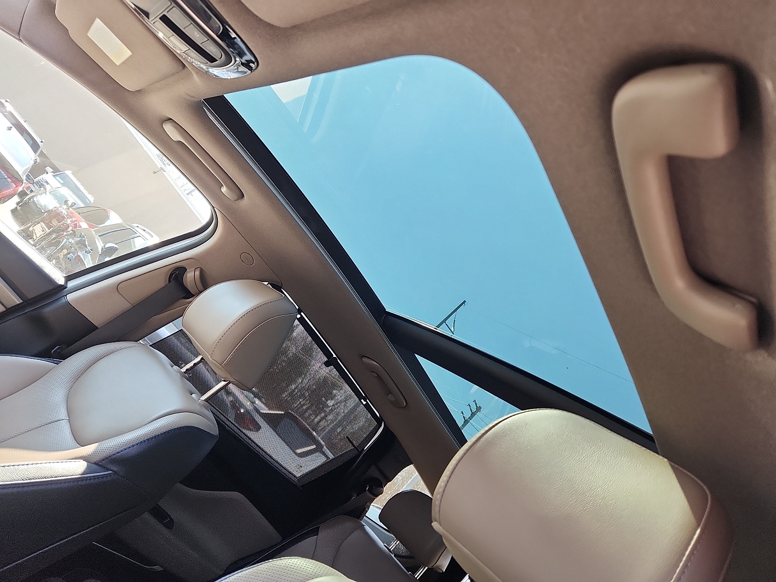 2022 Hyundai Santa Fe Limited - Photo 22