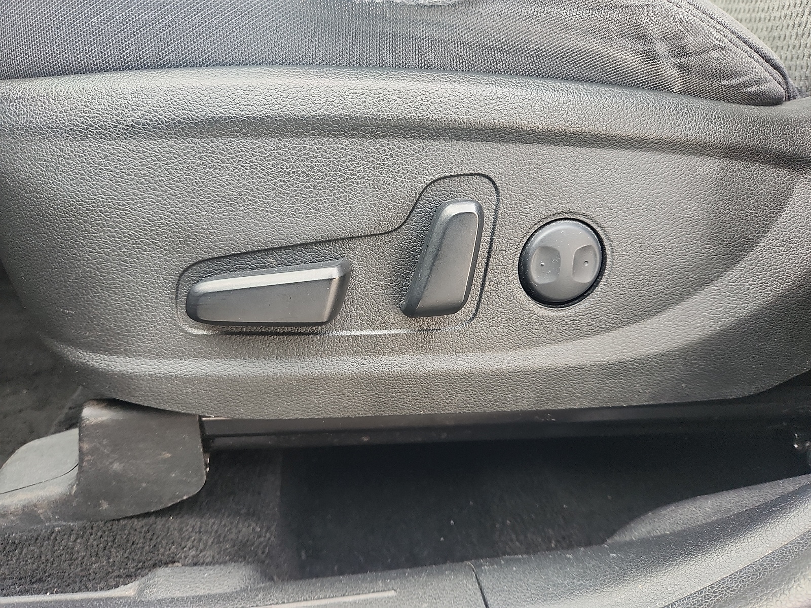 2022 Hyundai Santa Fe SEL - Photo 23