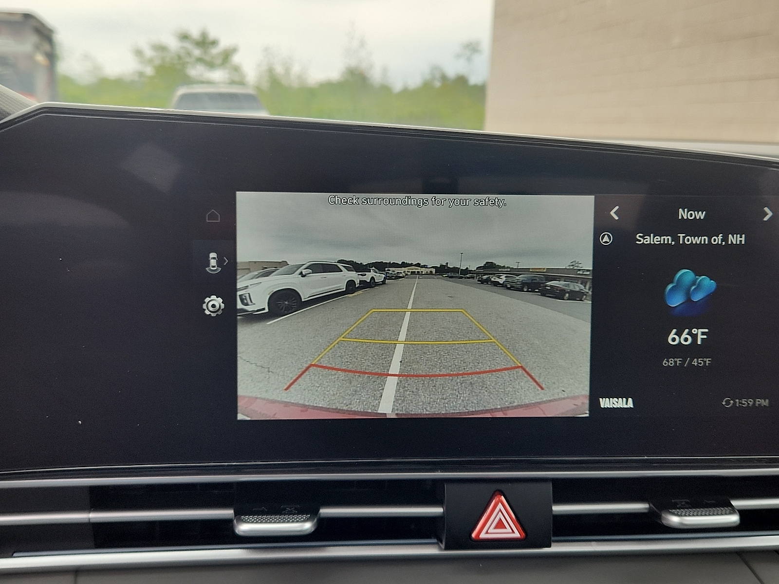 2024 Hyundai Elantra SEL - Photo 21