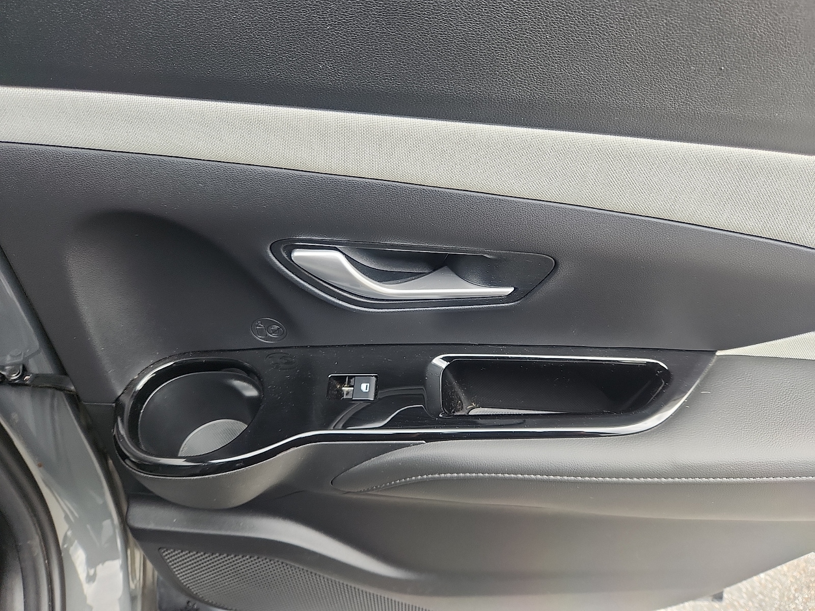 2025 Hyundai Santa Cruz Limited - Photo 30