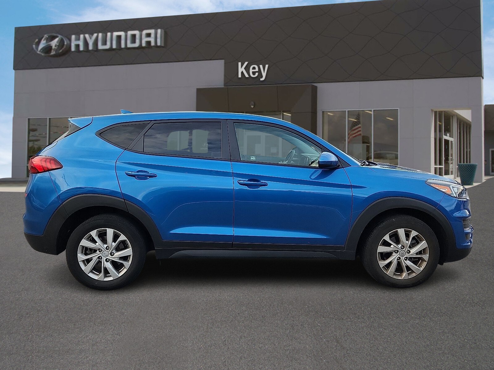 2019 Hyundai Tucson SE photo 2